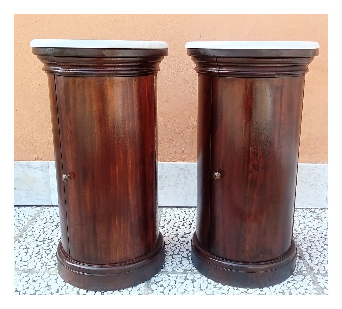 Coppia di comodini a cilindro 38lx38px71h