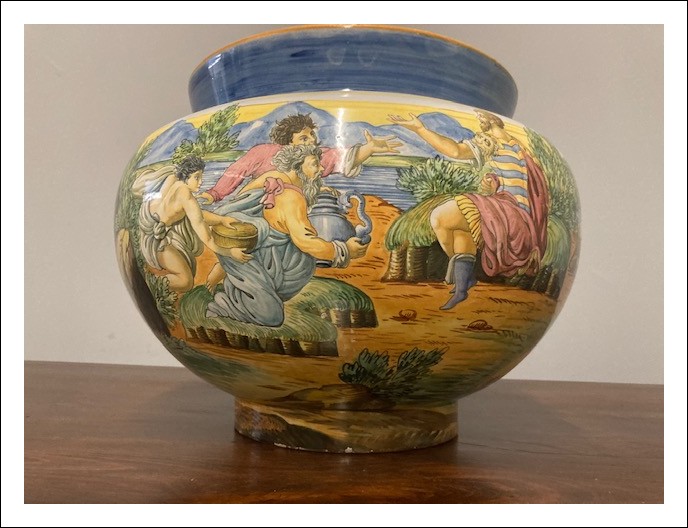 Antico grande Chacepot in maiolica istoriata primi 900 Fratelli Fanciullacci . Toscana Splendido  